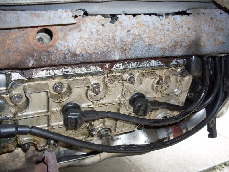 Boxsey's Porsche 911 Carrera 2 (964) New valve covers and some engine